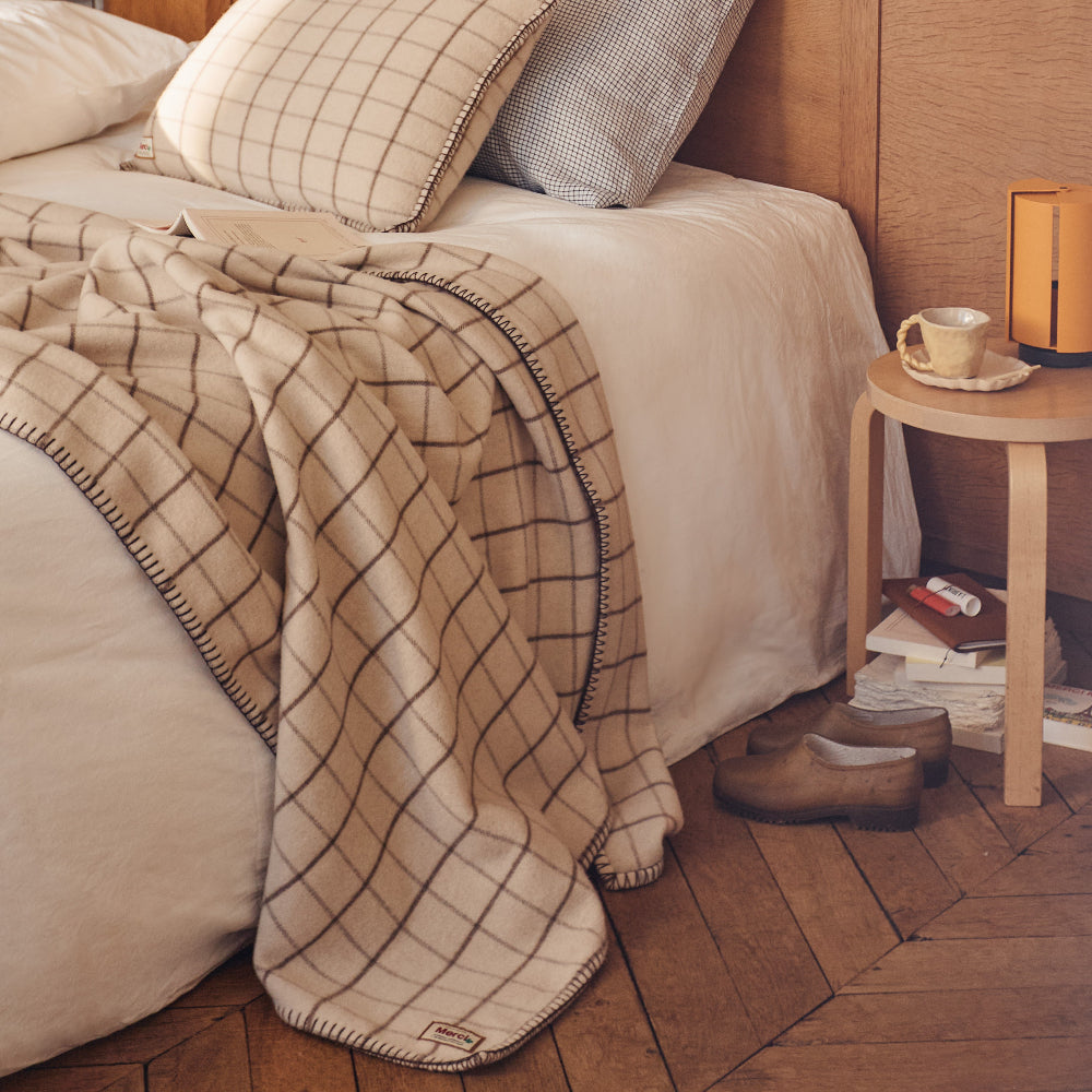 Cushions & blankets – Merci Paris