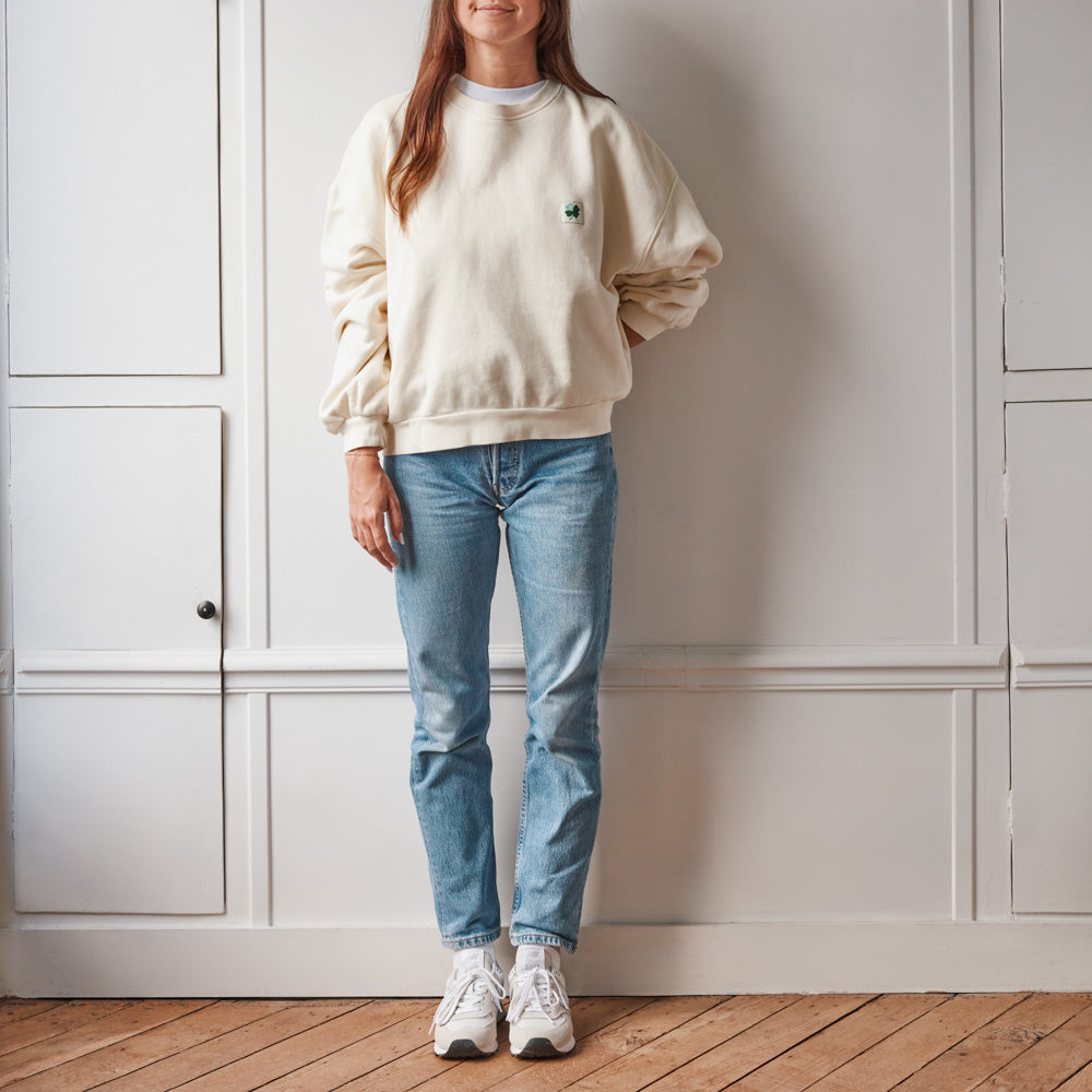国内発送■CPFM■×EREWHON MATCHA BOXY CREWNECK OATMEAL 30%OFF】 CPFM × EREWHON / MATCHA BOXY CREWNECK □定価