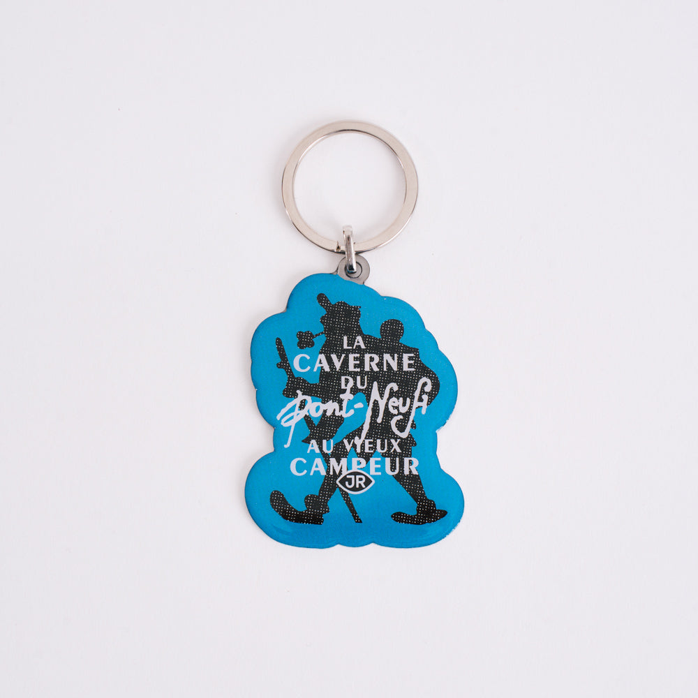 フレンチキーホルダー　PUY DU FOU ピュイ・デュ・フー　テーマパーク　紺 Vieux Bleu Keychain - JR x Au Vieux Campeur – Merci Paris