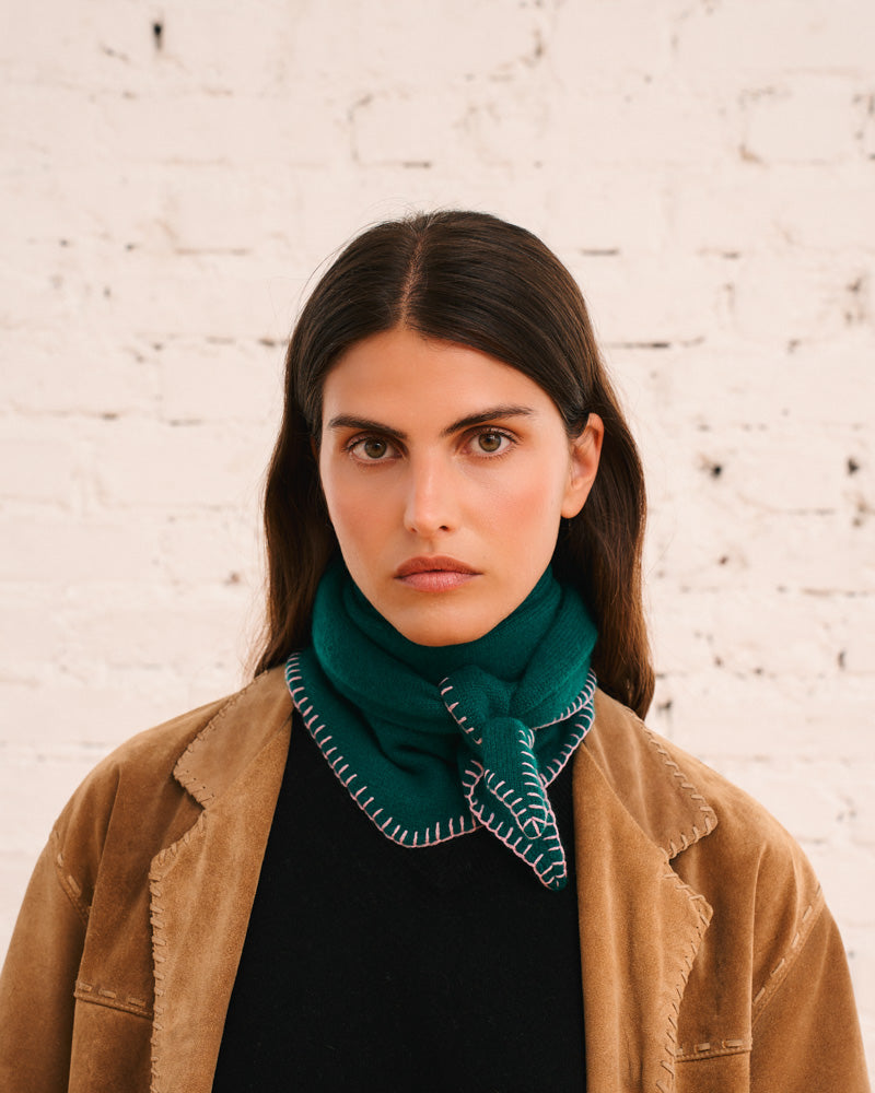 Merci - Martine Bicolored Cashmere Bandana - Green & Pink