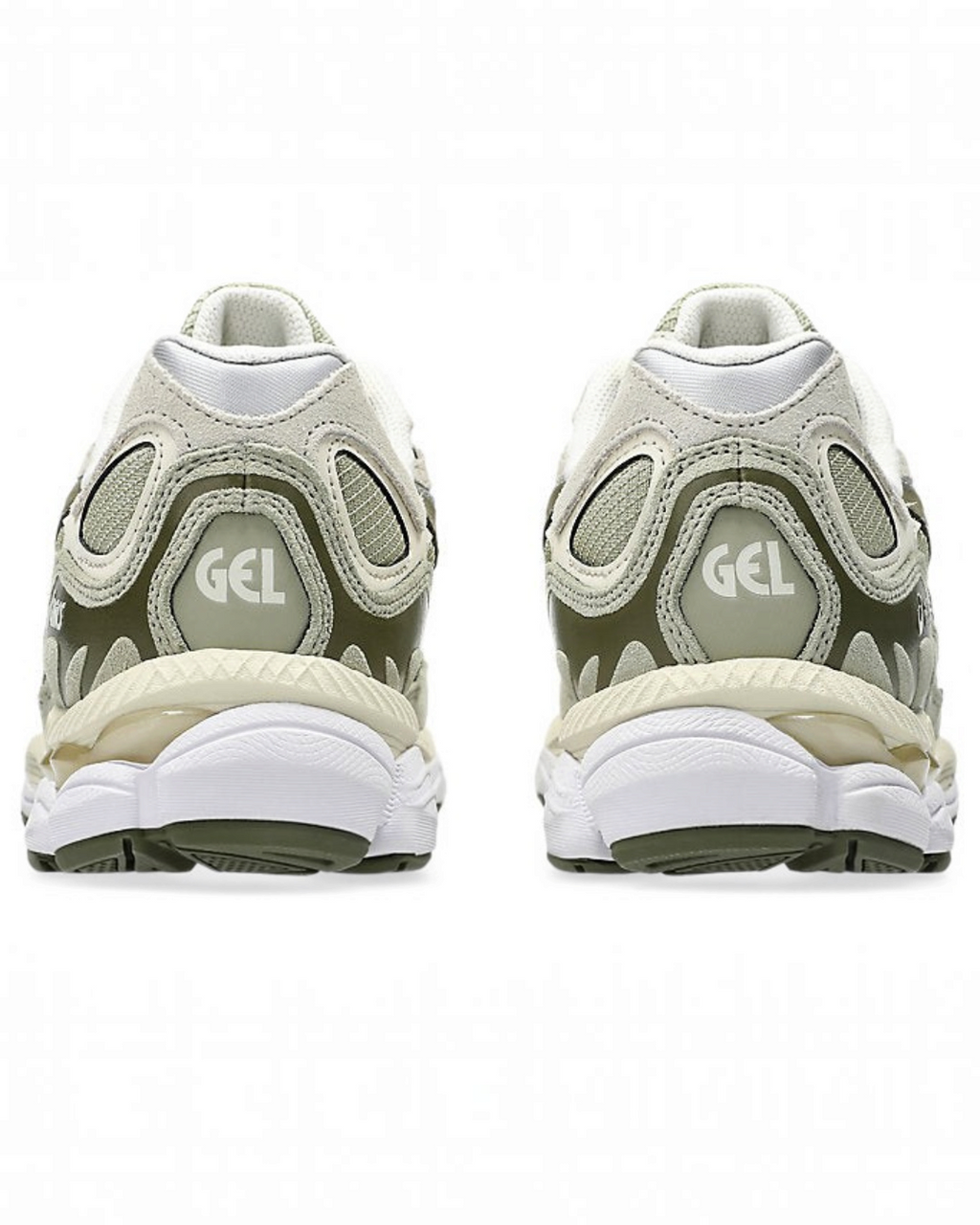 Vue arrière des baskets Asics Gel NYC kaki et argent avec détails en mesh et daim, disponibles chez Merci Paris