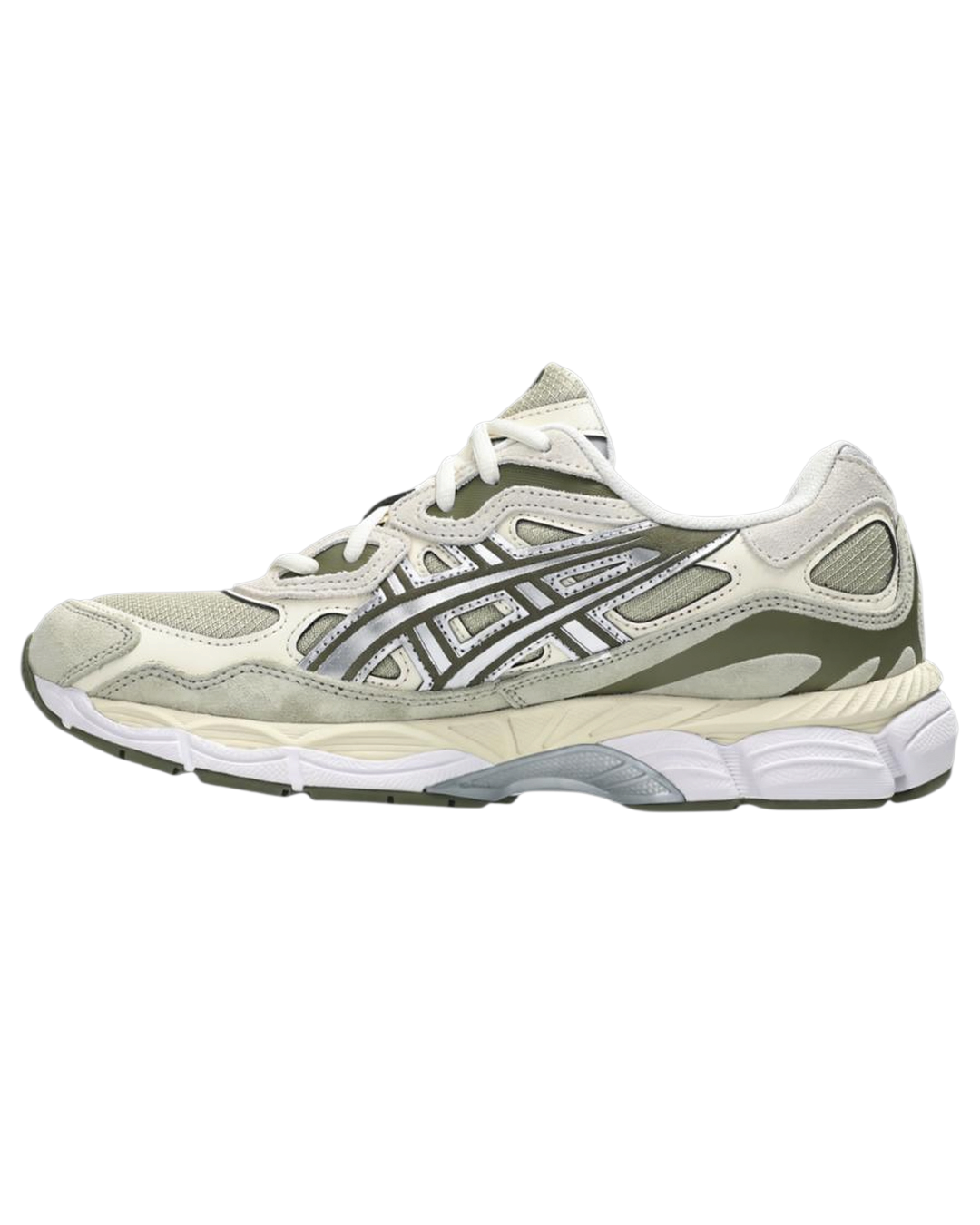 Baskets Asics Gel NYC Merci Paris en mesh kaki et daim avec détails argentés, style running rétro hybride.
