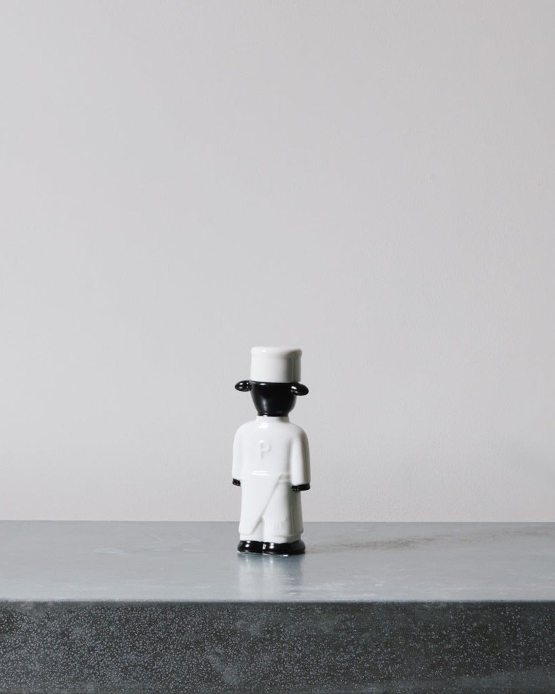 Salt shaker Cow