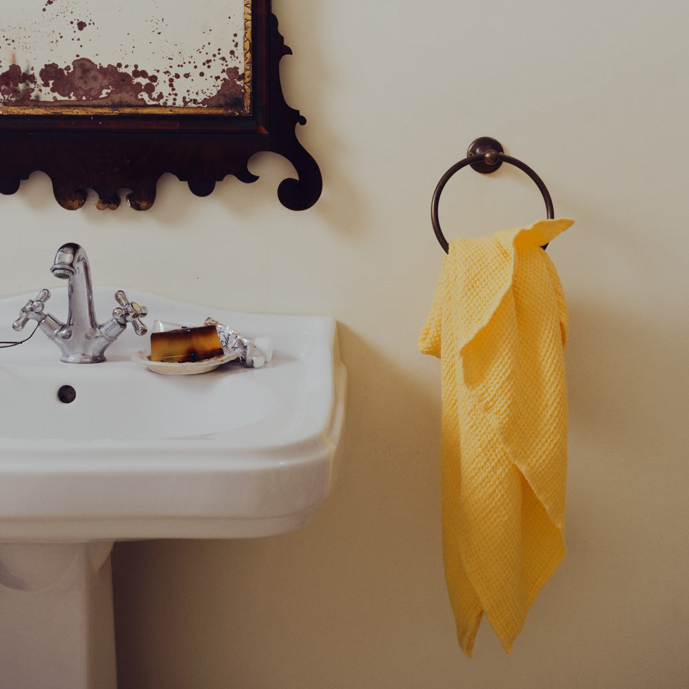 Bath Towel: Buy Bath Towels Online – Merci Paris