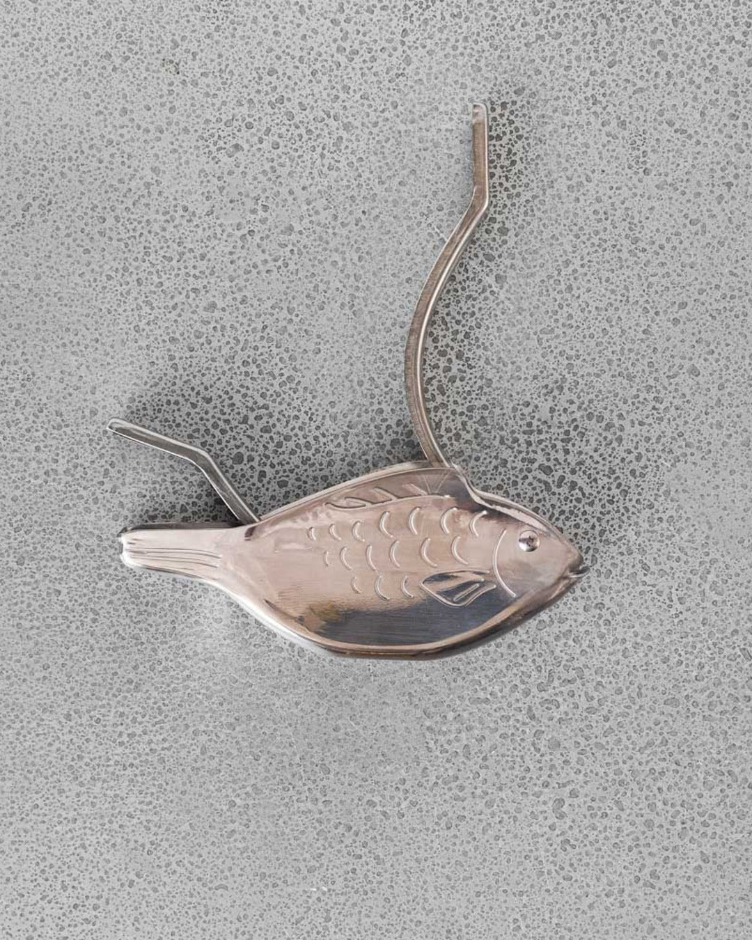 Lemon Wedge Squeezer - Fish