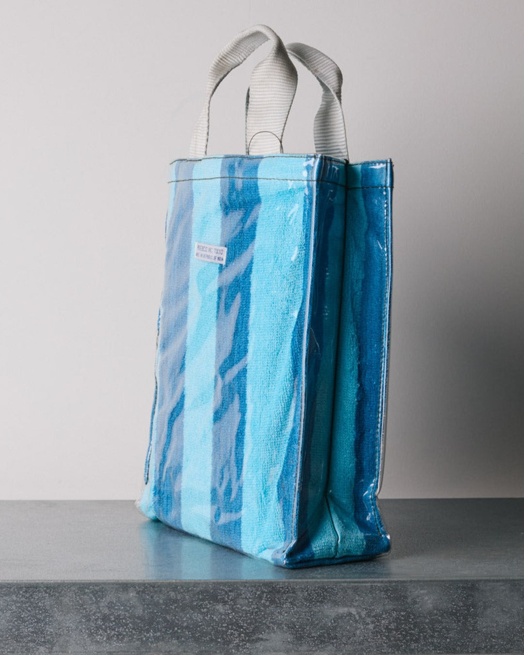 Puebco - Sponge bag - Stripes Blue