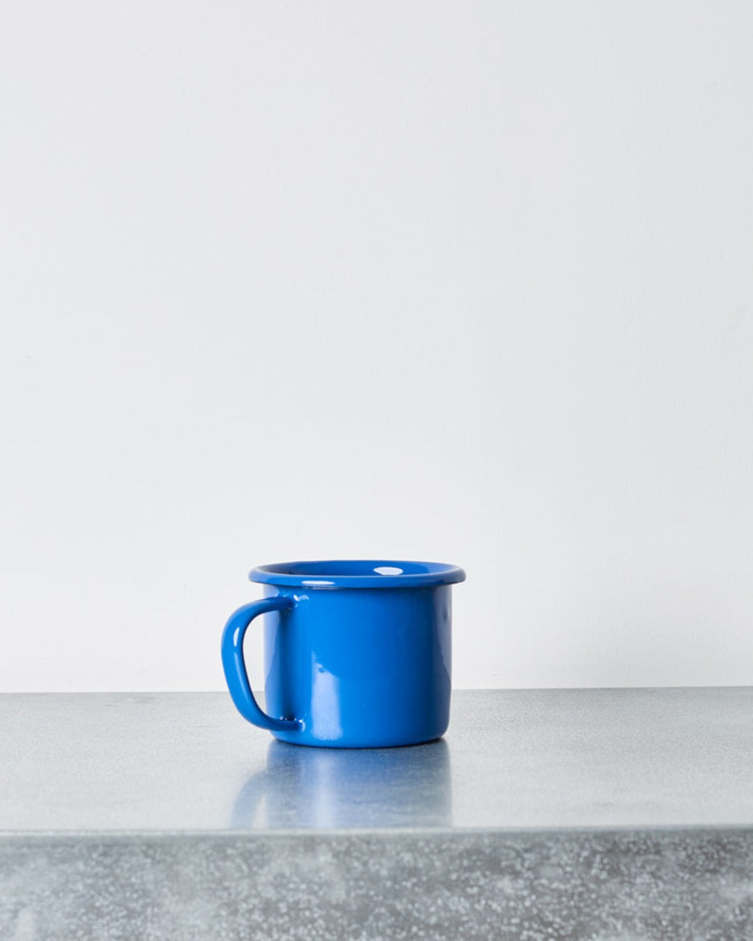 Elifle Enamelware - Tasse Anse Creuse - Cobalt