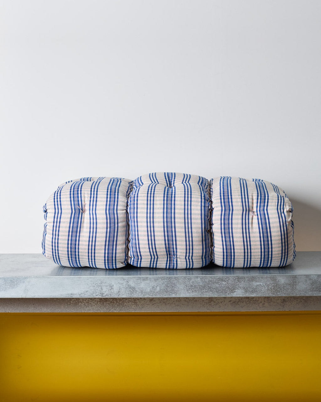Tensira - Mattress topper - Blue Stripes