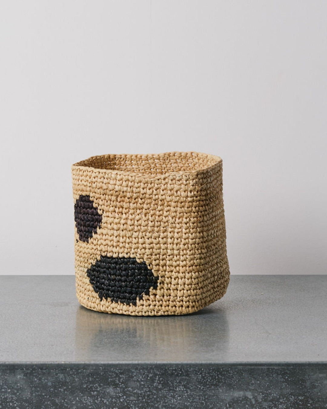 Domoina - Raffia basket - Black tots
