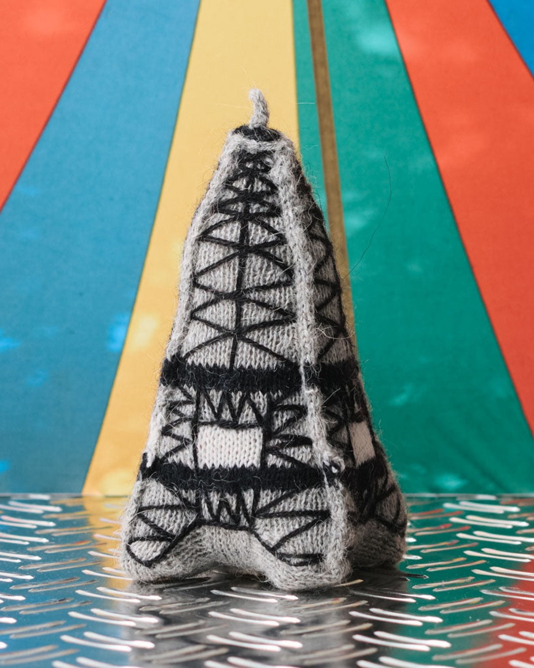 Merci - knitted plush - Eiffel Tower