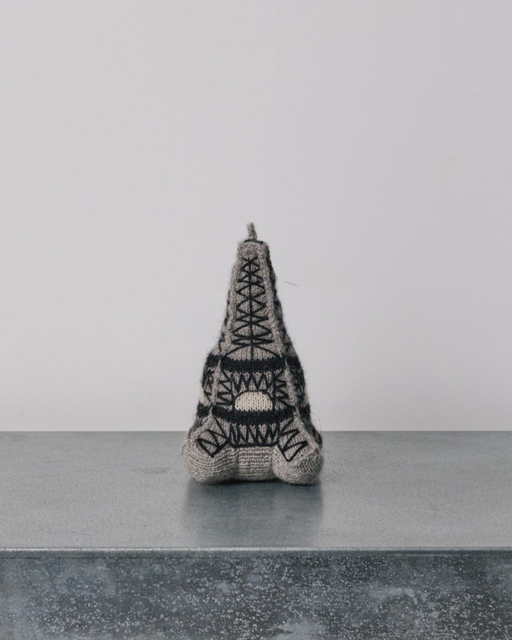 Merci - knitted plush - Eiffel Tower