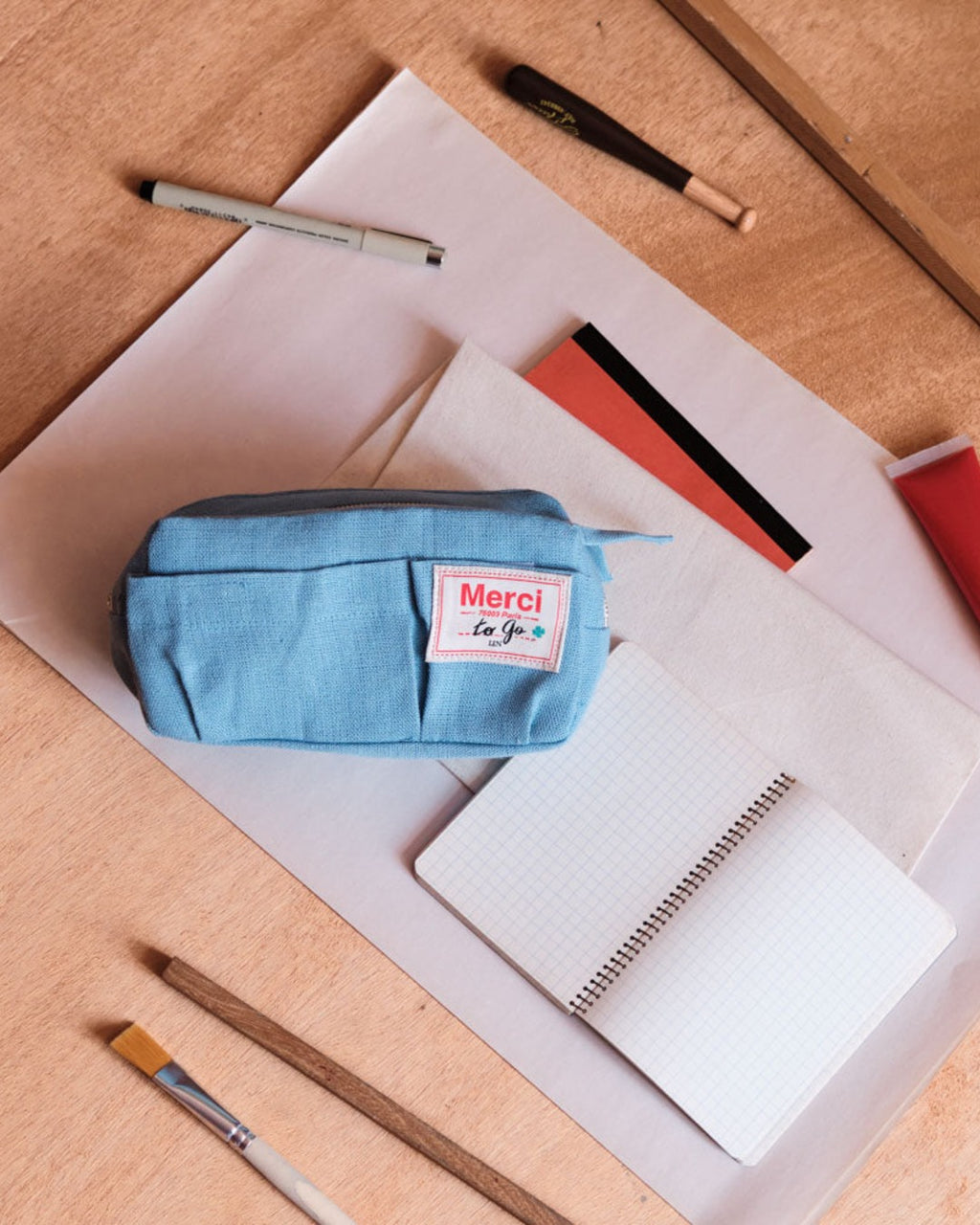 Merci - Trousse En Lin Lavé - Bleu Primaire