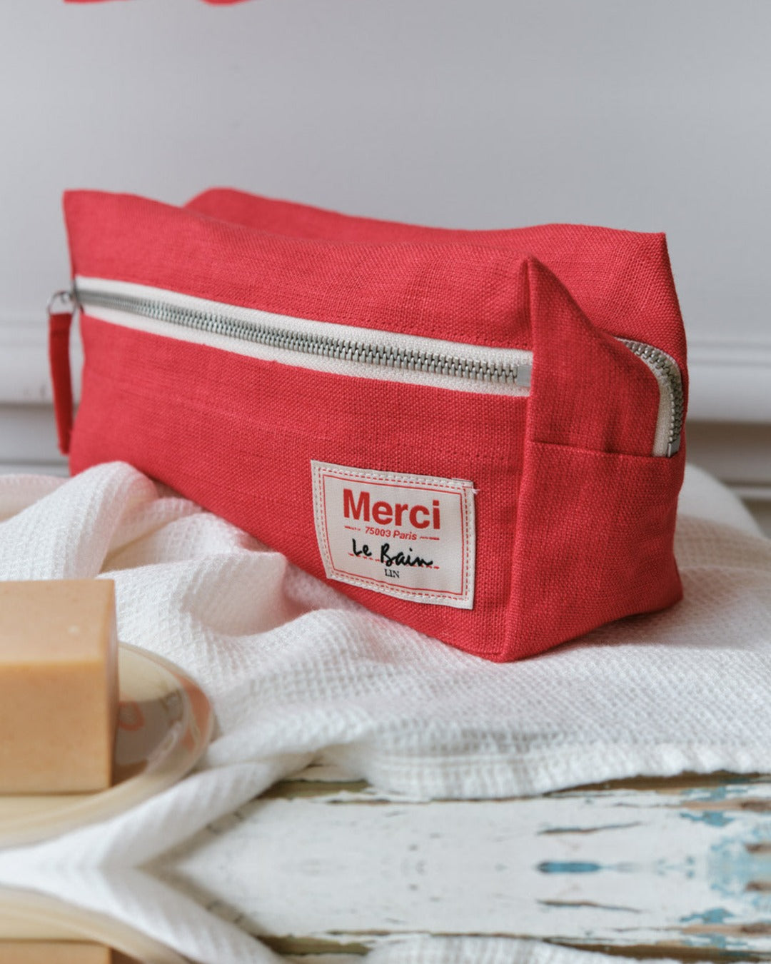 Merci - Washed linen toiletry bag - Vermilion Red