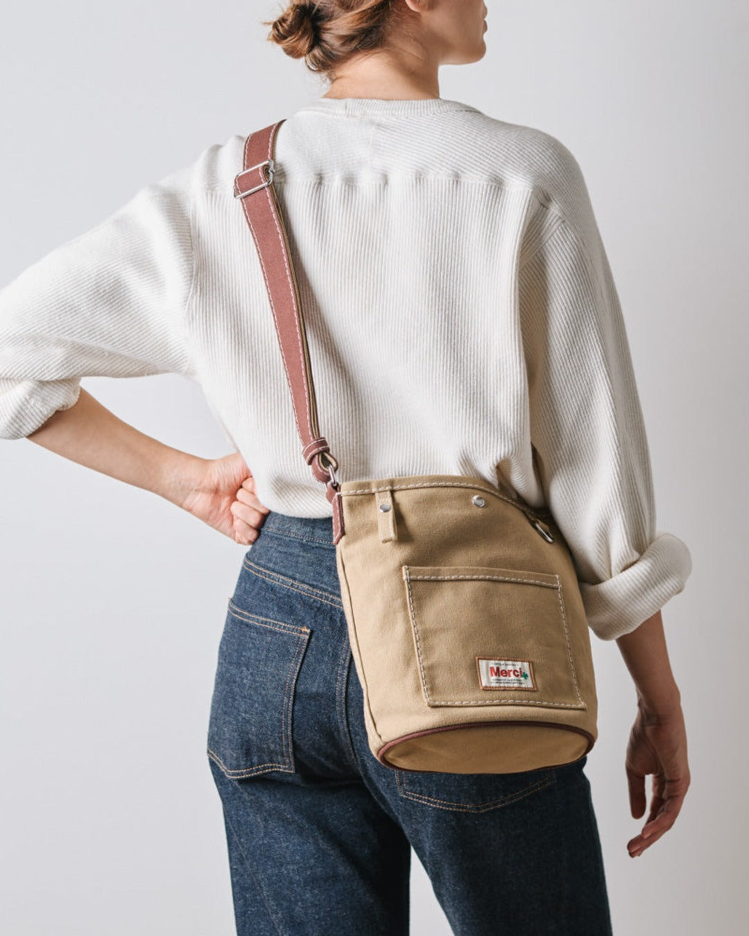 Merci - Candide Bucket Bag - Brown