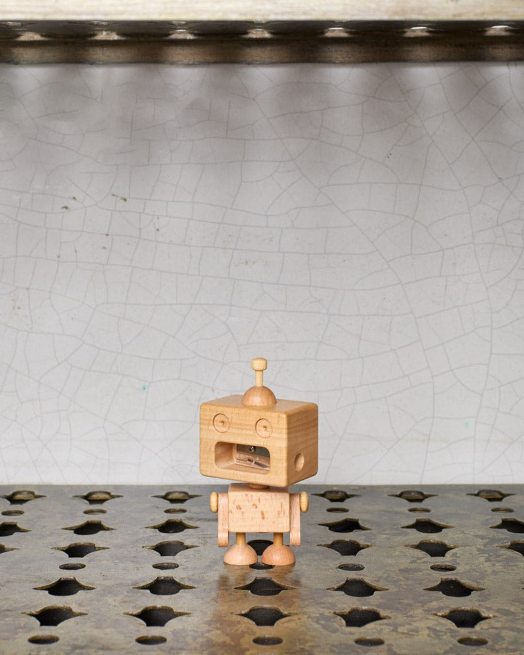 Carpenter - Wooden Pencil Sharpener - Robot