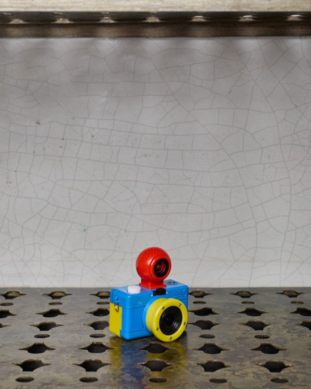 Lomography - Mini Fisheye Camera - Bauhaus Edition