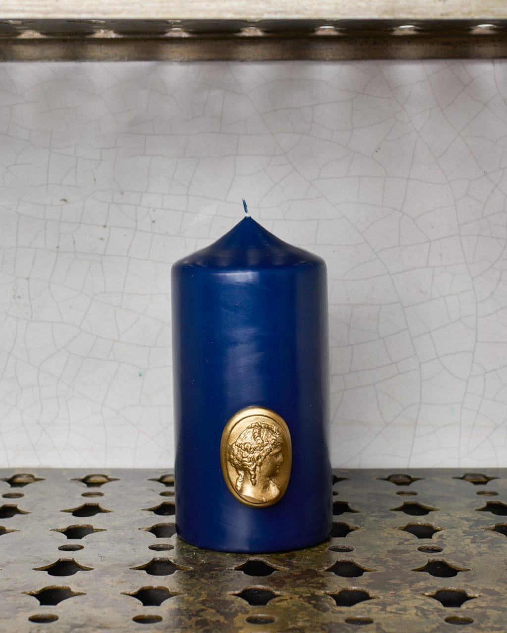 Trudon - Large Cameo Candle - Navy Blue