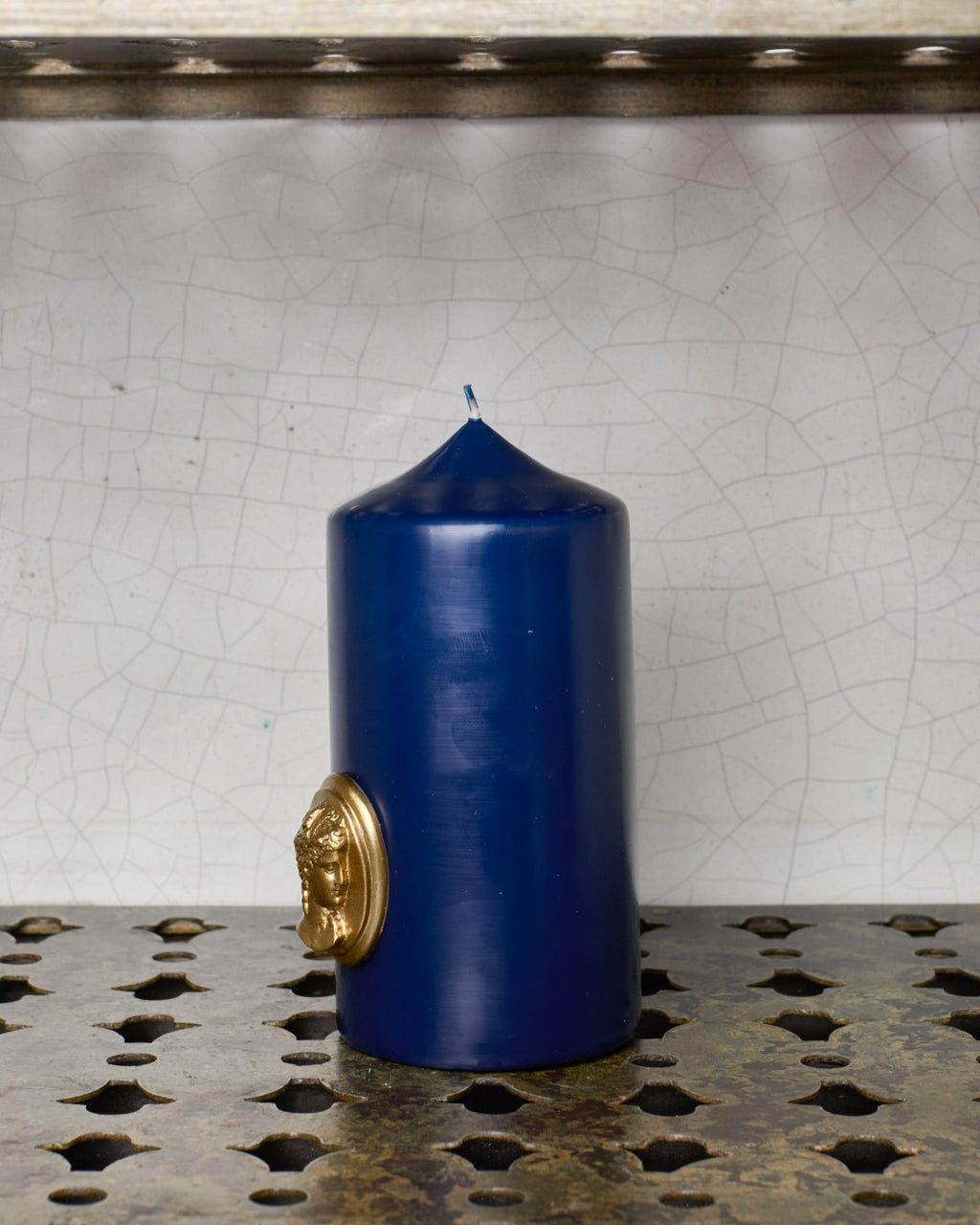 Trudon - Large Cameo Candle - Navy Blue