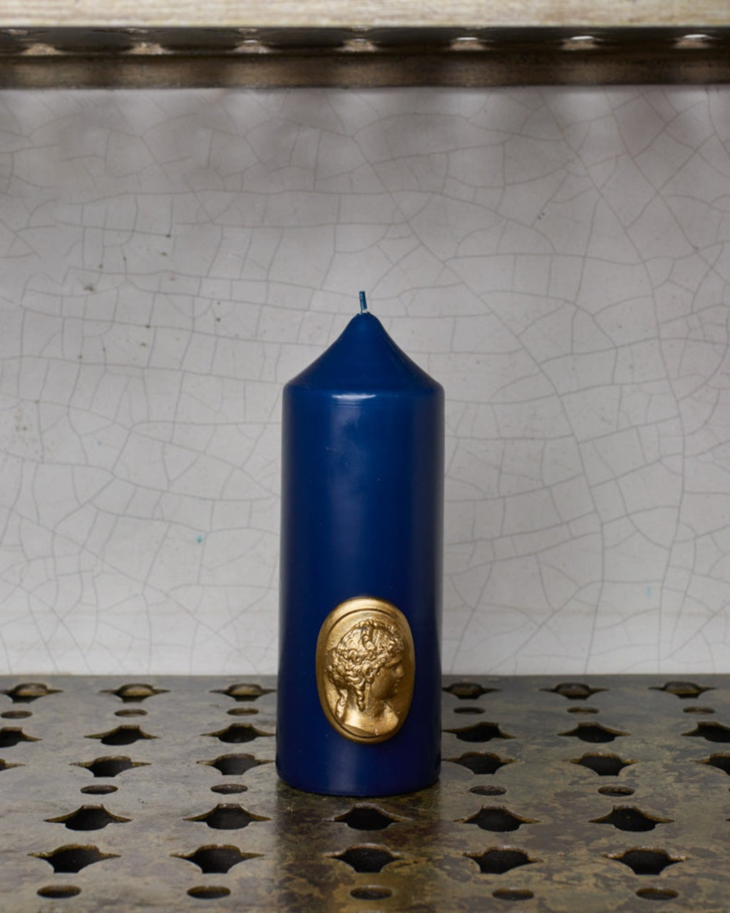Trudon - Large Cameo Candle - Navy Blue