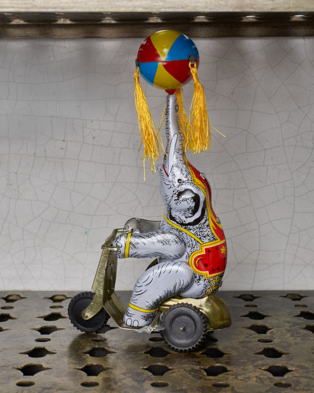 Die Blechfabrik - Jouet Eléphant Sur Tricycle