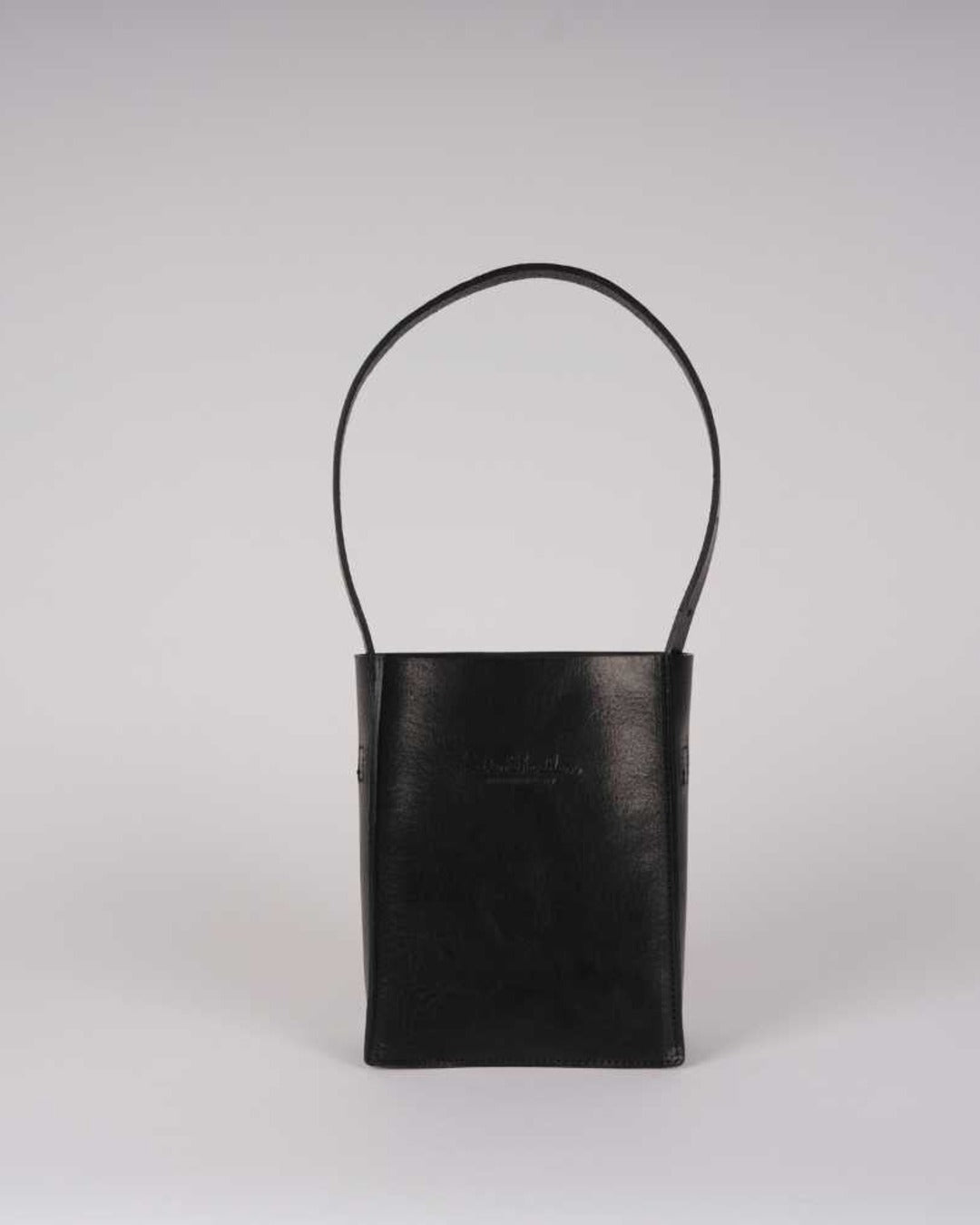 Kate Sheridan - Cast Bag - Black