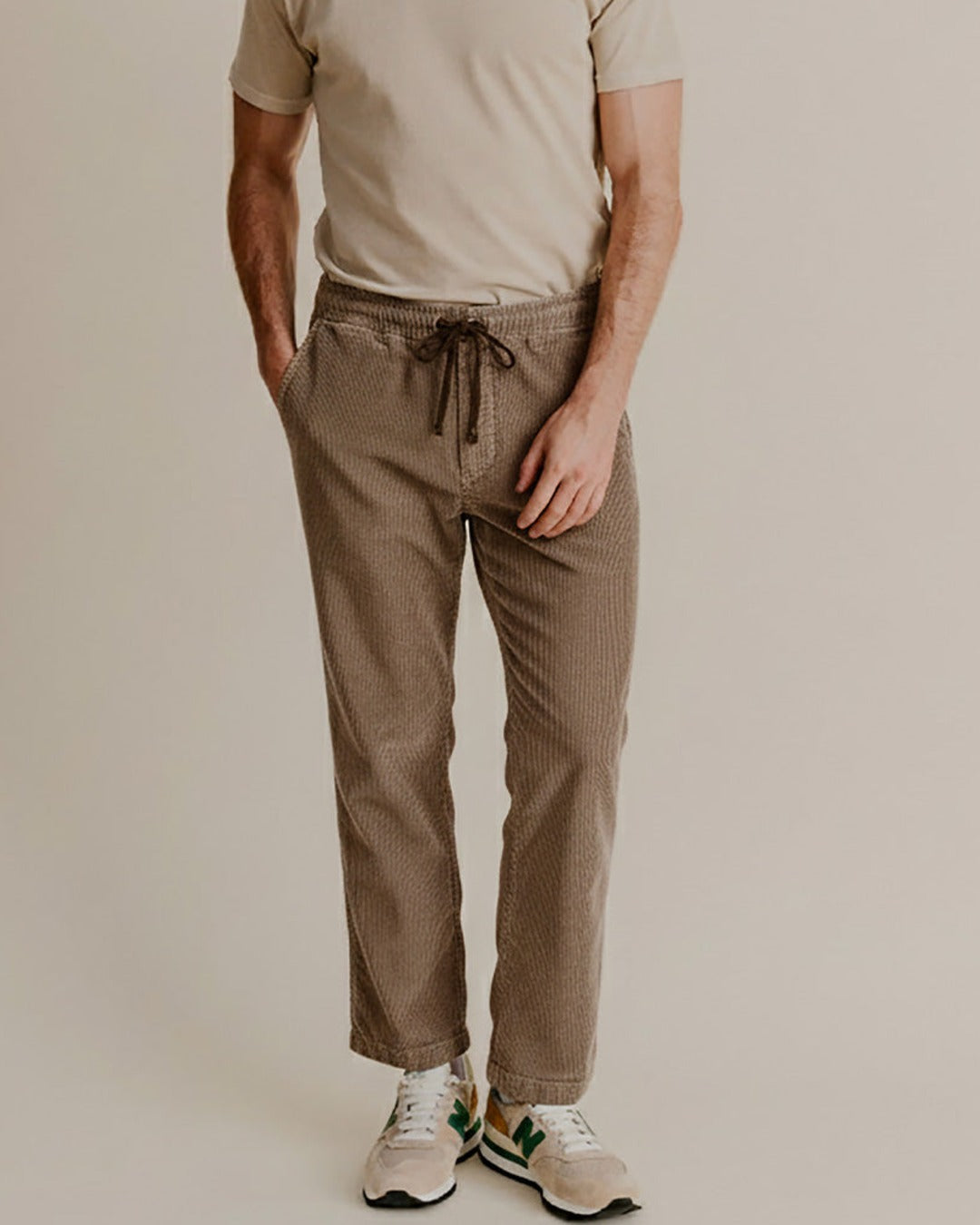 Save Khaki United - Corduroy chino - Tobacco