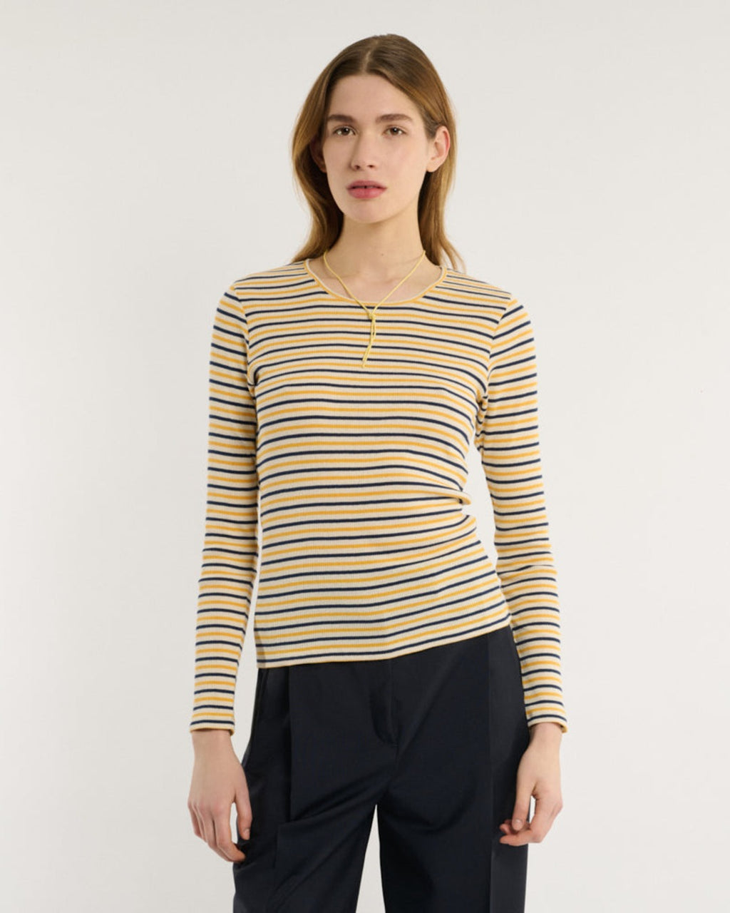 Merci - Carla T-shirt - Navy & Yellow