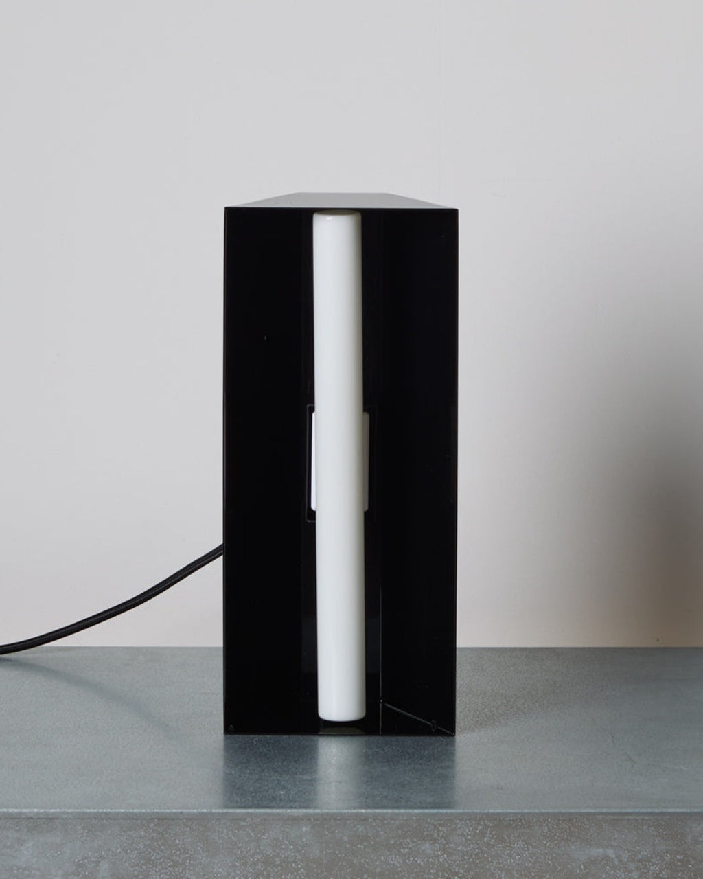 Zangra - Lampe De Table - Noire