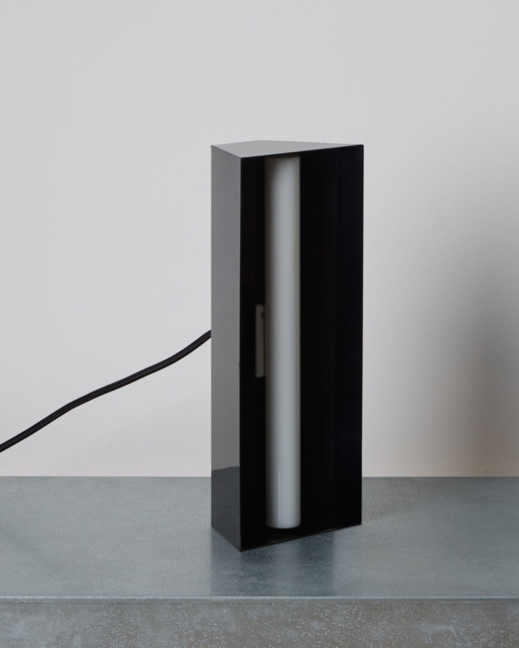 Zangra - Lampe De Table - Noire