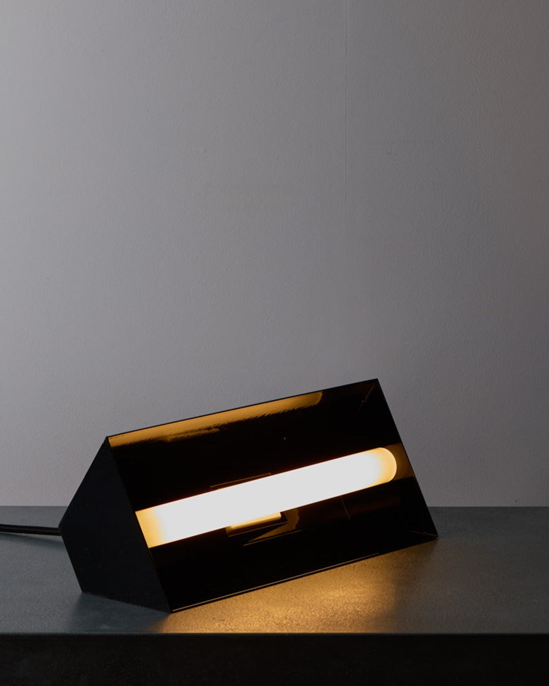 Zangra - Lampe De Table - Noire