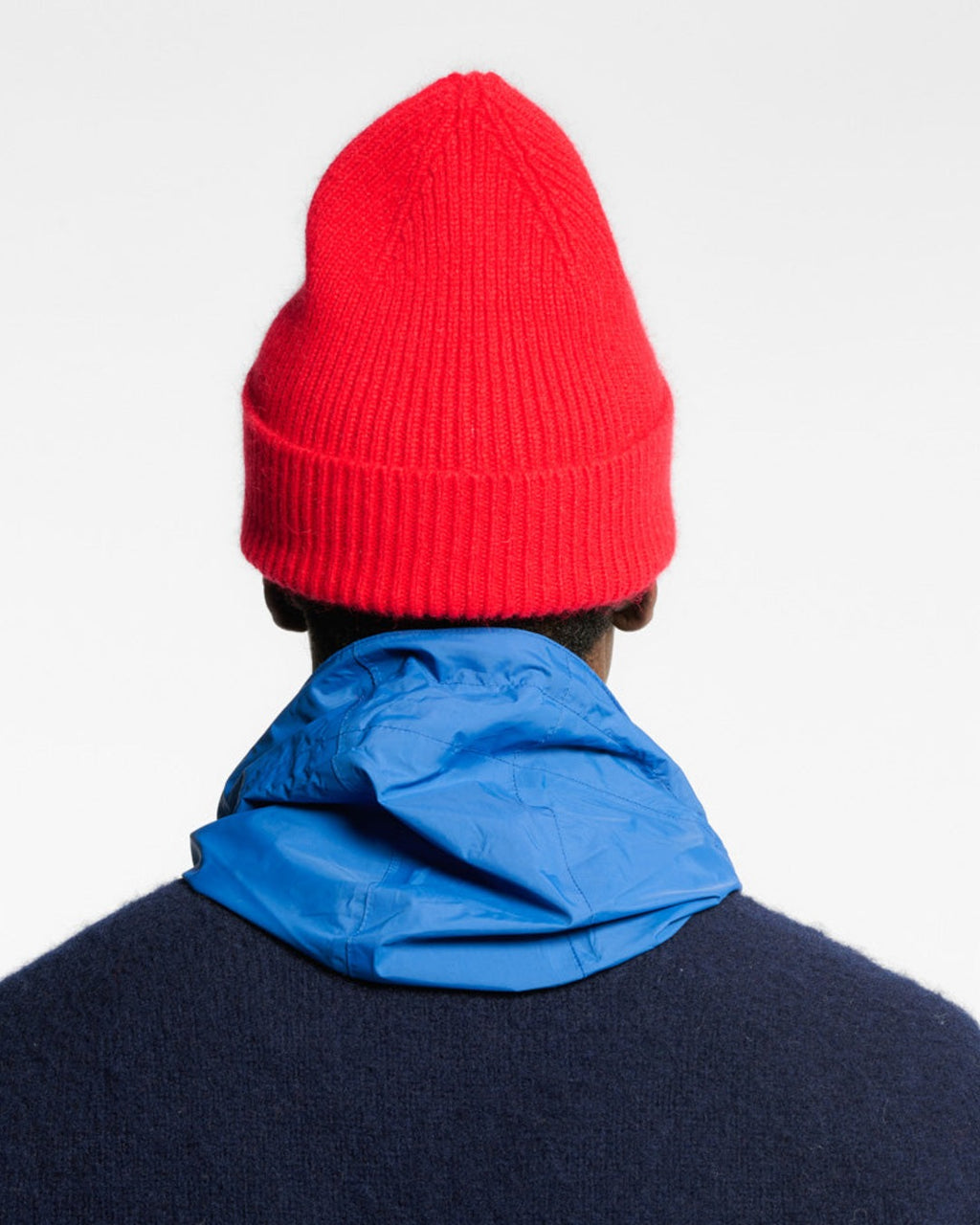 Au Vieux Campeur - Congés Payés - Bonnet Ben - Rouge