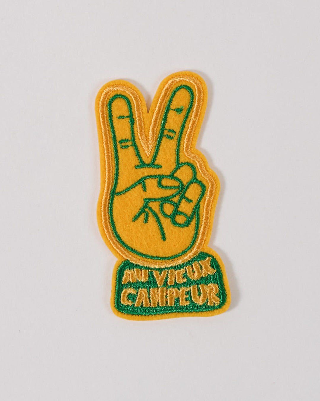 Au Vieux Campeur - Congés Payés - Patch Au Vieux Campeur - Peace