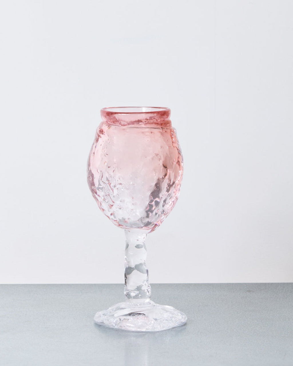 Bernard Heesen - Wine Glass - Aurora Pink