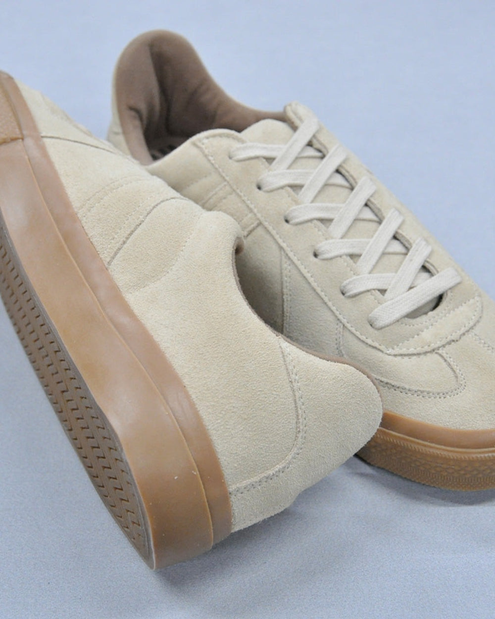 Reproduction Of Found - Baskets 4700S - Panna Suede – Merci Paris