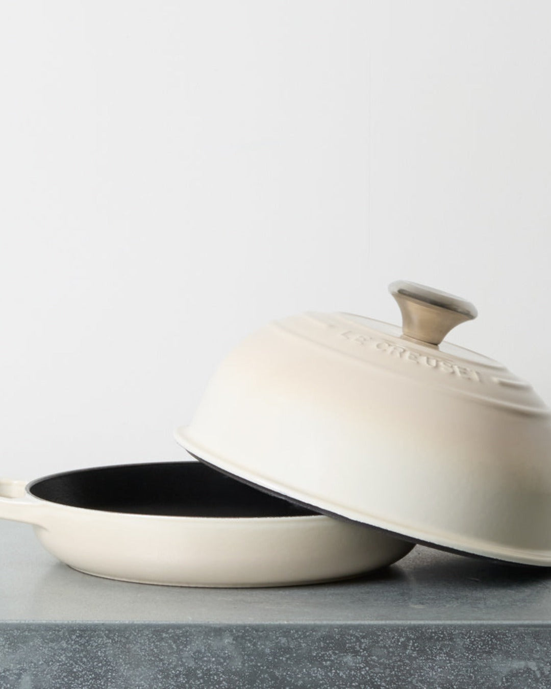 Le Creuset - Enameled Cast Iron Bread Pot - Meringue