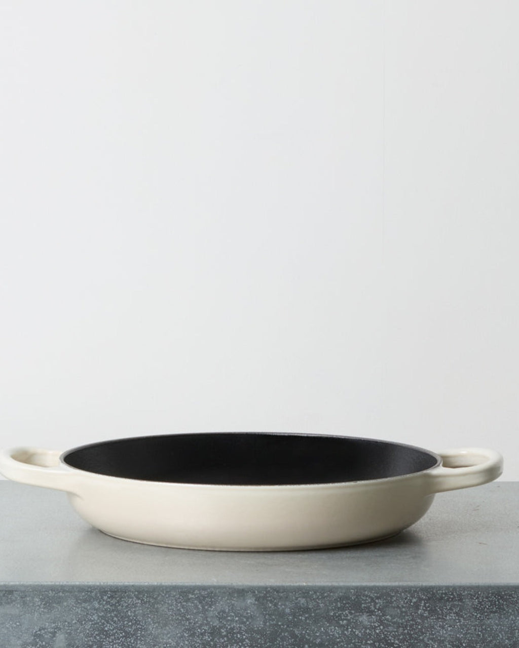 Le Creuset - Enameled Cast Iron Bread Pot - Meringue