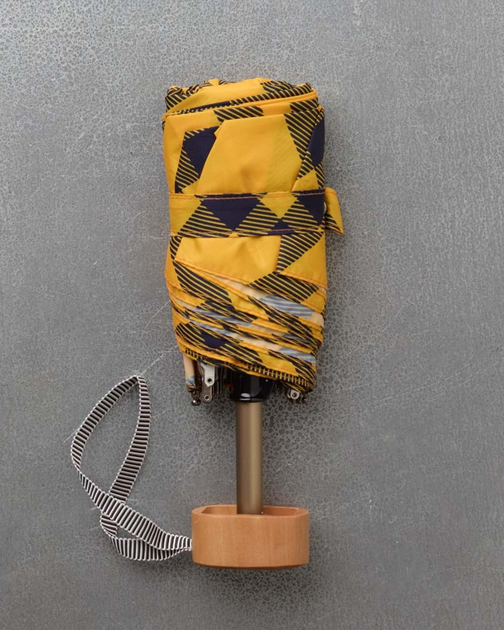 Anatole - Small wooden umbrella - Yellow Tartan
