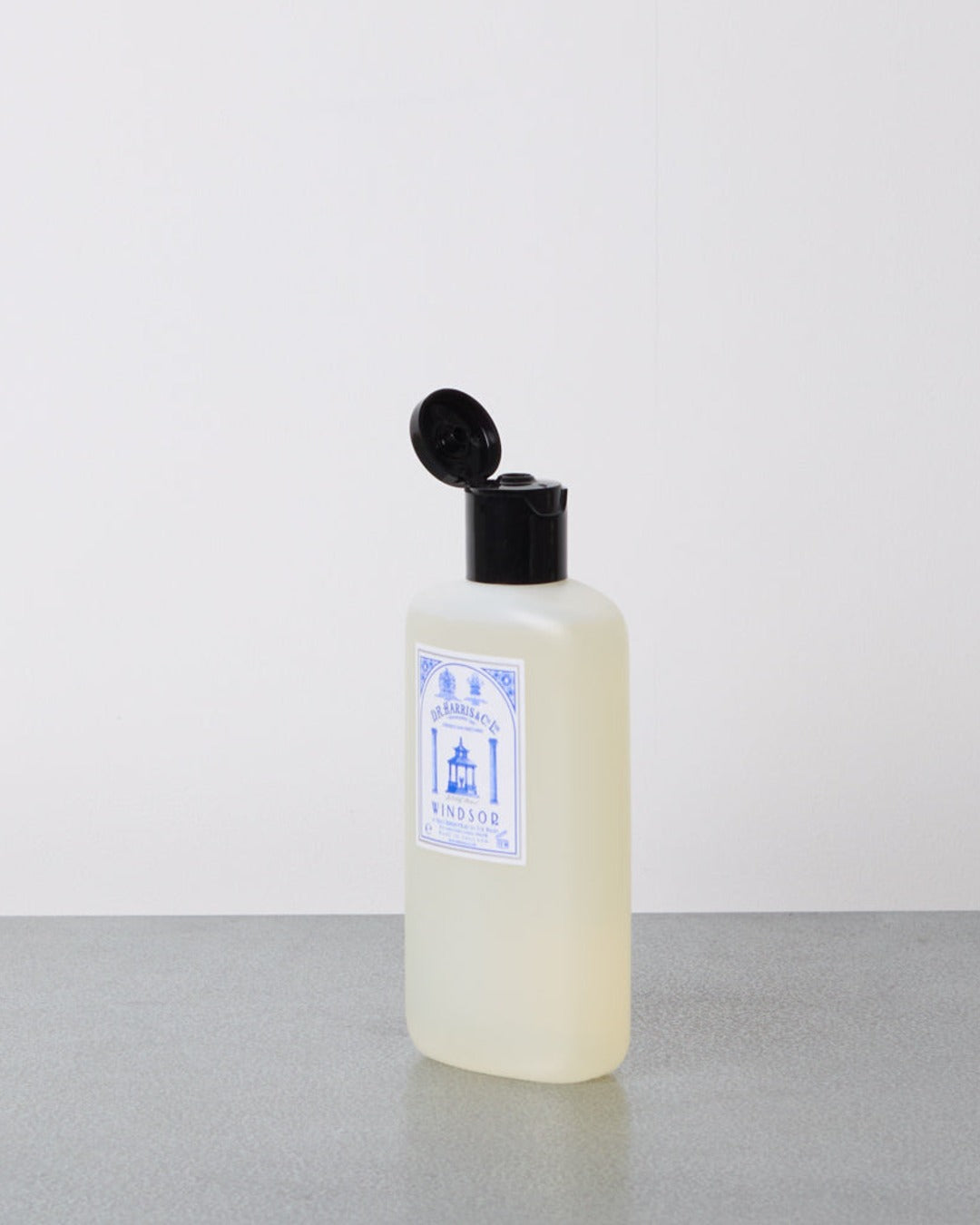 D. R. Harris And Co. - Shower Gel - Windsor