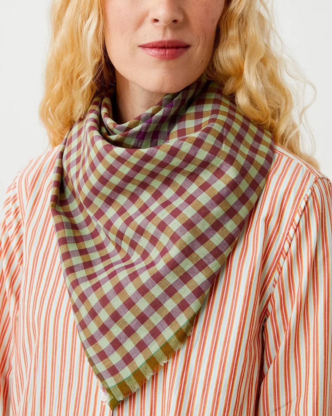 Moismont - Poem Scarf No. 821 - Amazon