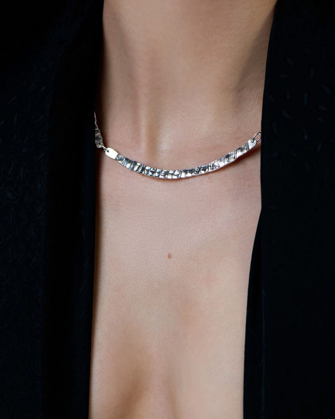 Tweek Eek - Gray Flex Necklace - Silver