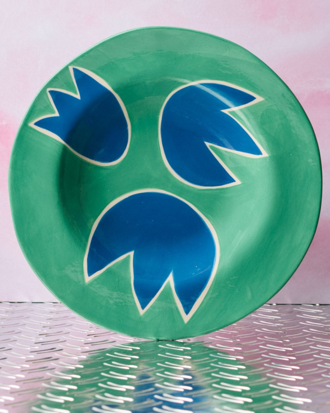 Laetitia Rouget - Assiette Verte - Tulipe Bleue