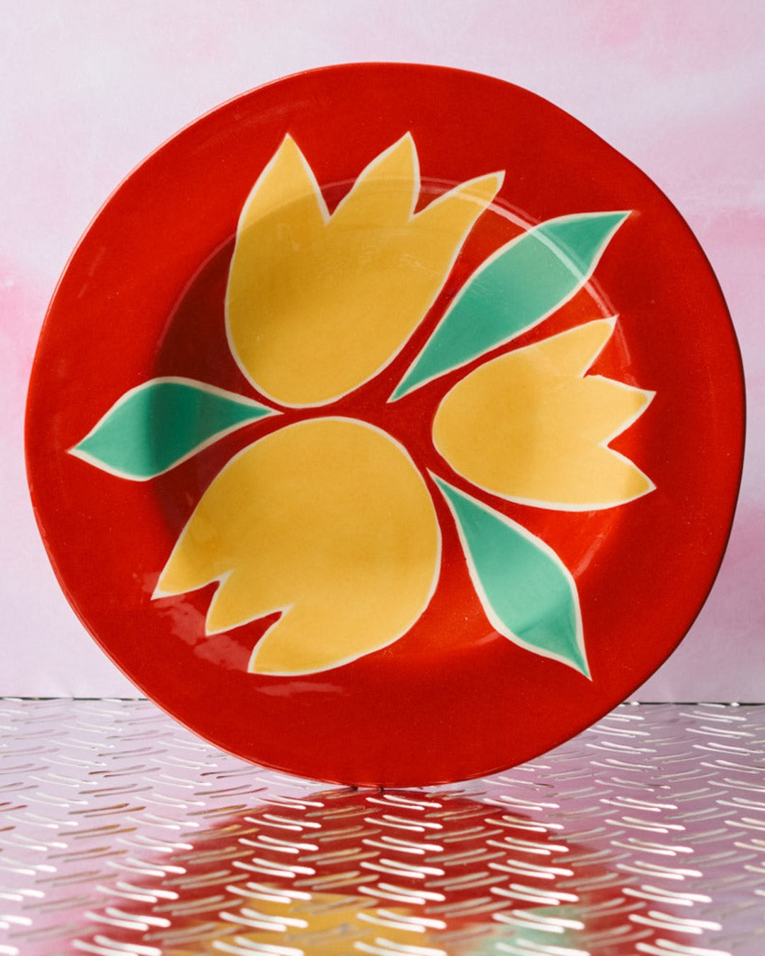 Laetitia Rouget - Assiette Rouge - Tulipe Jaune