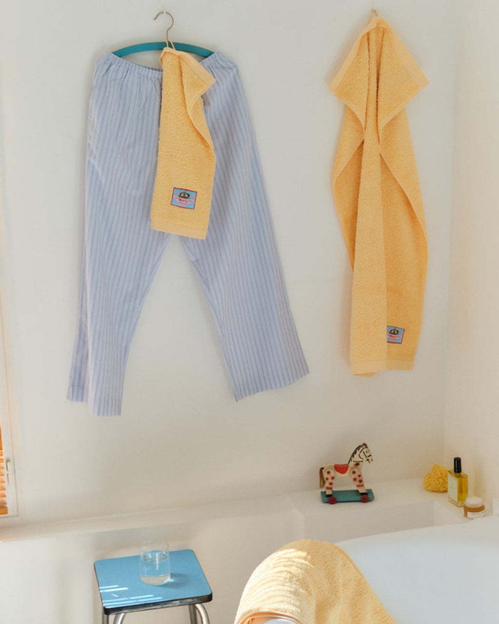 Merci - Serviette De Bain En Éponge - Jaune Zénith