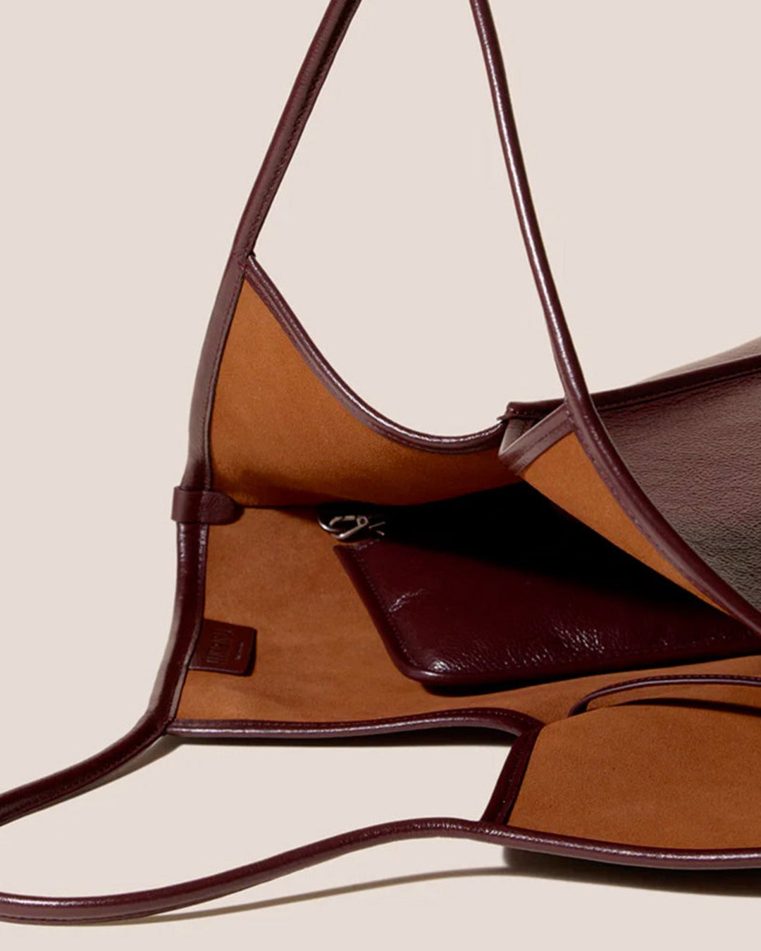 Hereu - Calella Distressed Leather Bag - Burgundy