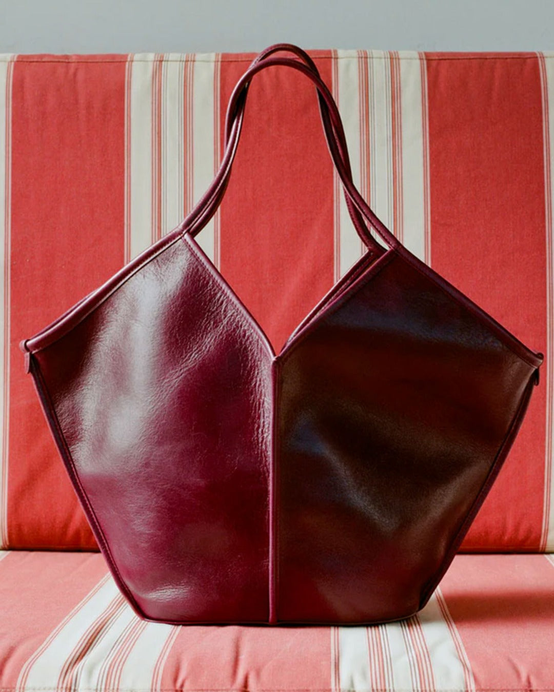 Hereu - Calella Distressed Leather Bag - Burgundy