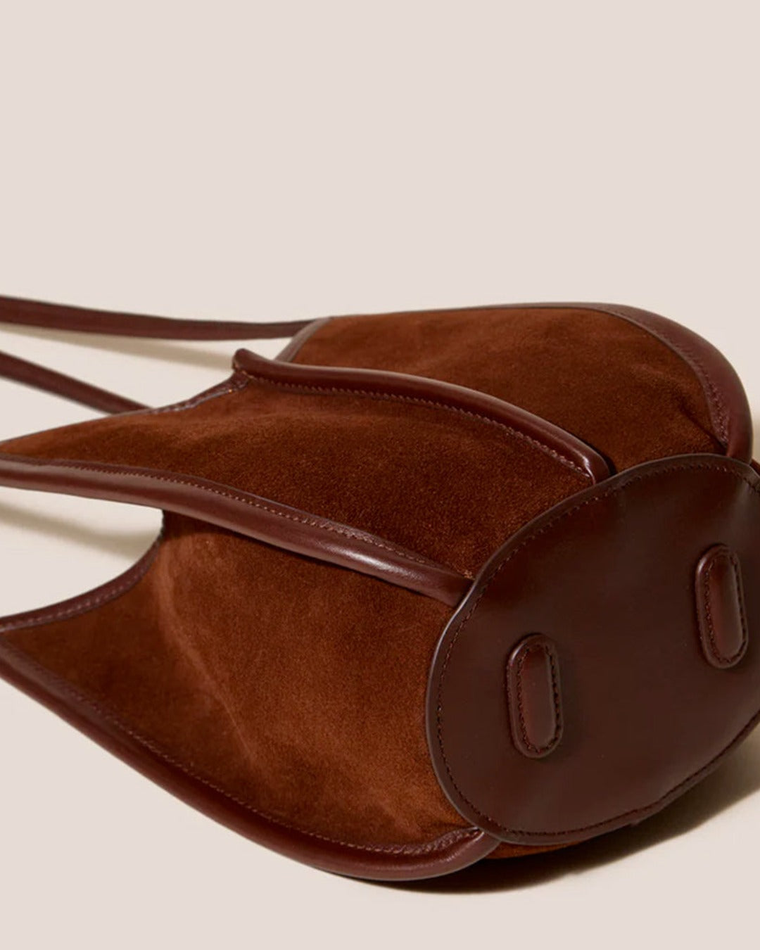 Hereu - Calella Bucket Bag in Suede - Auburn