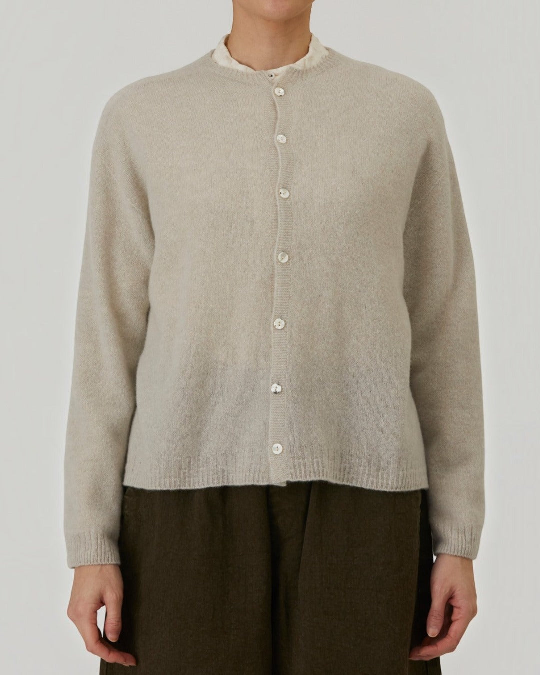 Pas De Calais - Round Neck Cardigan - Beige