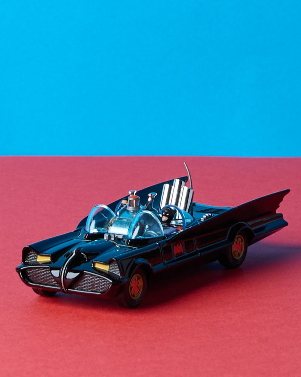 Corgi - Batmobile - No. 267