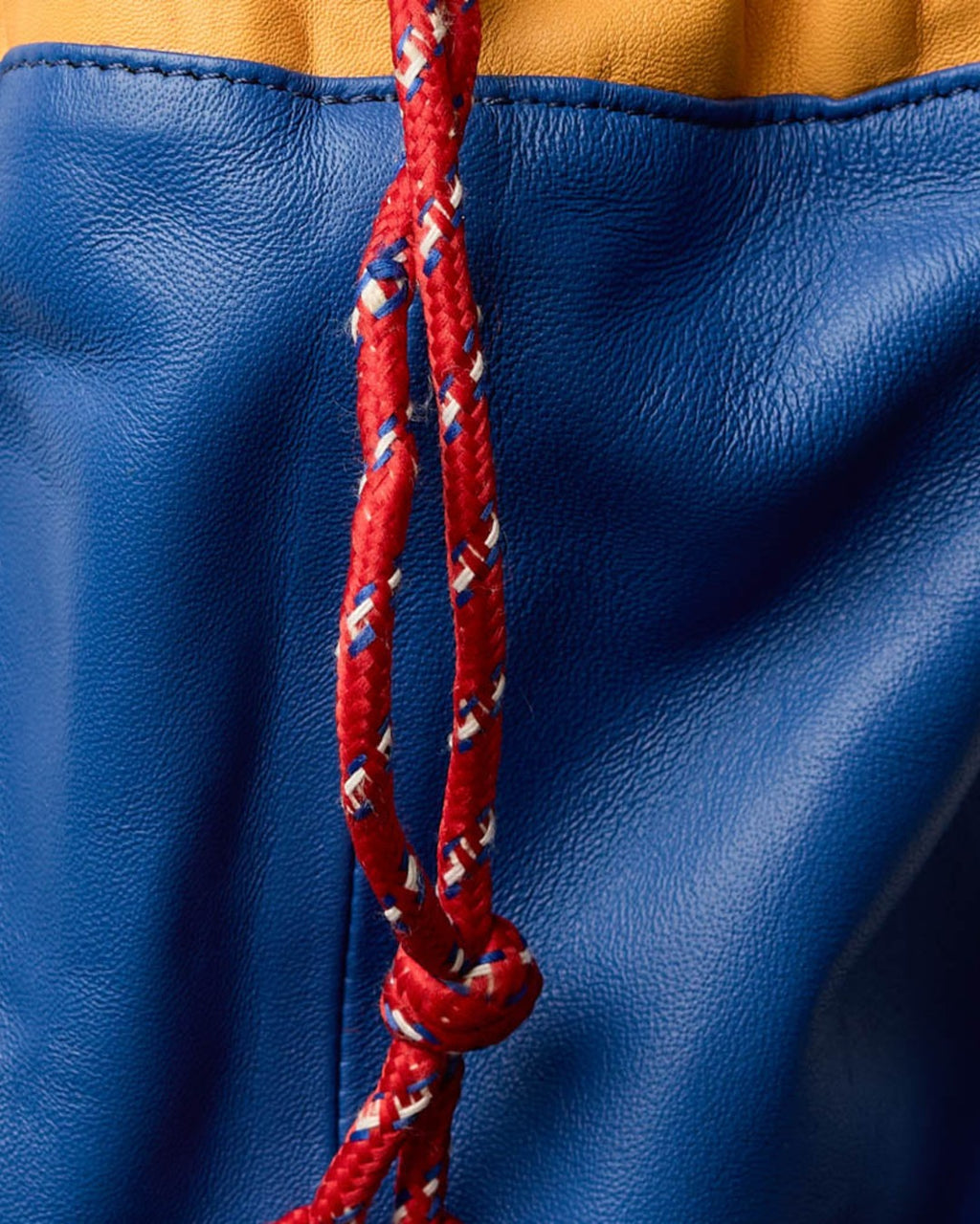 Au Vieux Campeur - Congés Payés - Sac Grimpeur - Bleu Jaune & Rouge