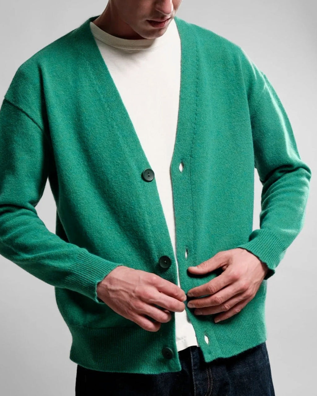 Nitto Knitwear - Armen cardigan - Chive Green